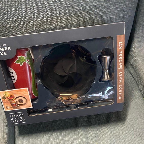 NWT…Bloody Mary bar tool kit!!! - Picture 8 of 8